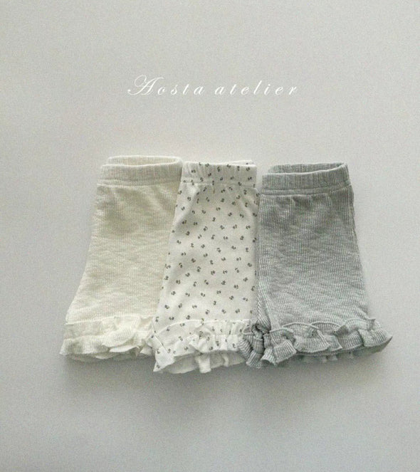 Camellia Ruffles Shorts