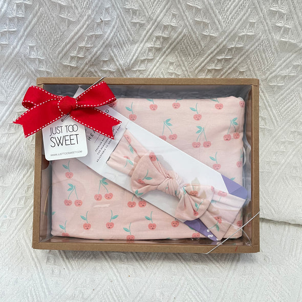 Knit Swaddle Gift Set | Cheery