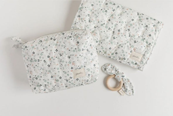 Pehr On the Go Portable Changing Pad | Bluebells -Just too Sweet - Babies and Kids Concept Store