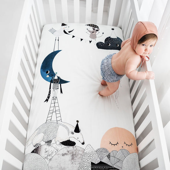Rookie Humans Crib Sheet | The Moon's Birthday -Just too Sweet - Babies and Kids Concept Store